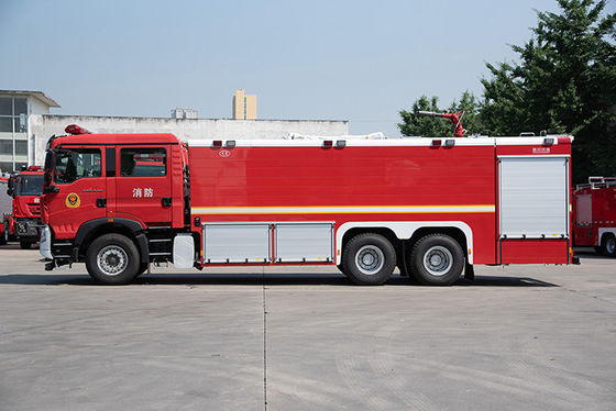Sinotruk HOWO 18T Tanque de espuma de água Combate a incêndios Caminhão de incêndio Motor de incêndio Boa qualidade China Fábrica